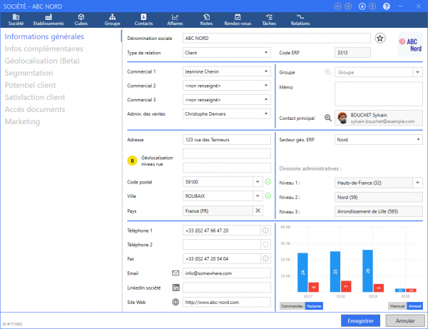 ReflexClient CRM - Fiche société - Un exemple de fiche société avec affichage des données du cube Factures